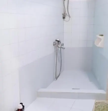 Apartment Shared Near Acropolis And Monastiraki