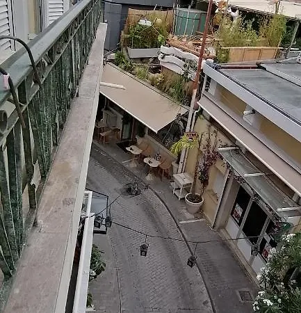 Apartment Shared Near Acropolis And Monastiraki Athens